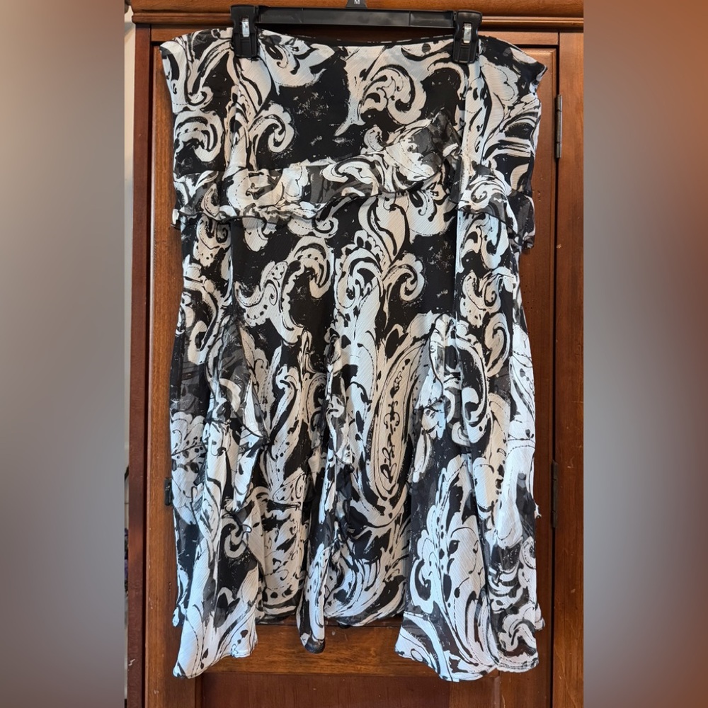 Lauren Ralph Lauren Black and White A-Line Skirt